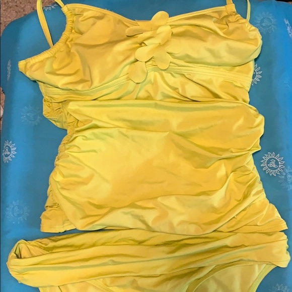 Kenneth Cole Other - Kenneth Cole Tankini